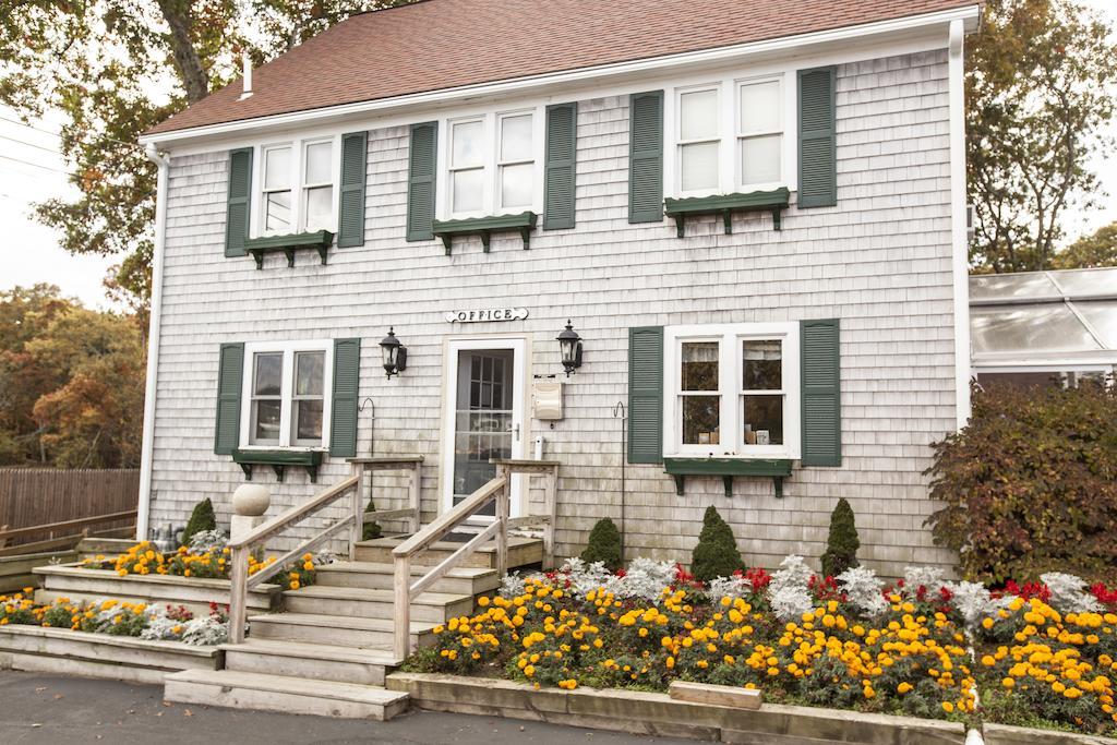 Hotel Cape Winds Hyannis